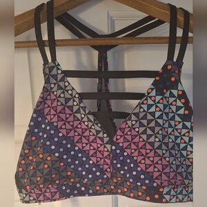 VS Sport Geometric Strappy Bralette - Multicolor